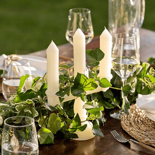 Bougie chandelier – 3 branches sculptées, blanc mat - Koddel.com