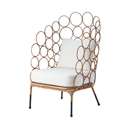 Graphic rattan armchair - A strong piece for an entrance hall or seaside home