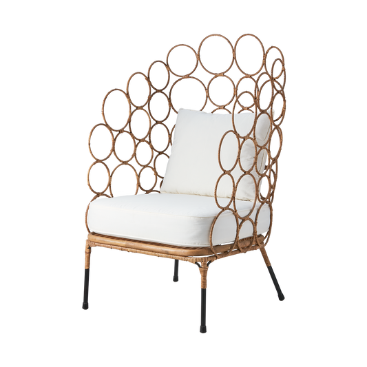 Graphic rattan armchair - A strong piece for an entrance hall or seaside home
