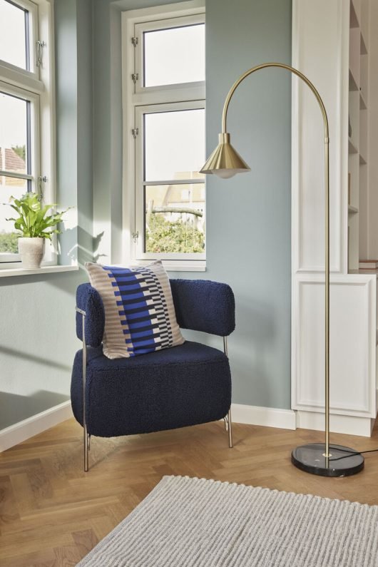 Lampadaire en laiton PIPE - Koddel.com